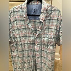 BUNDLE of men’s XXL shirts!